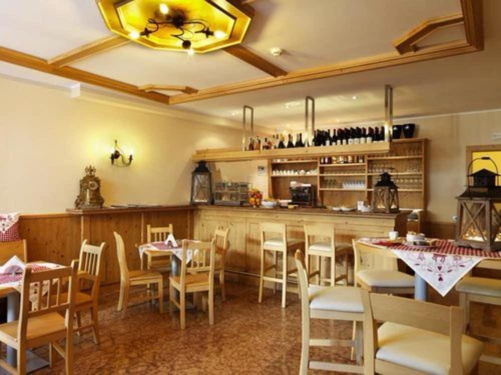 Radisson Residences Savoia Palace Cortina dʼAmpezzo Kültér fotó