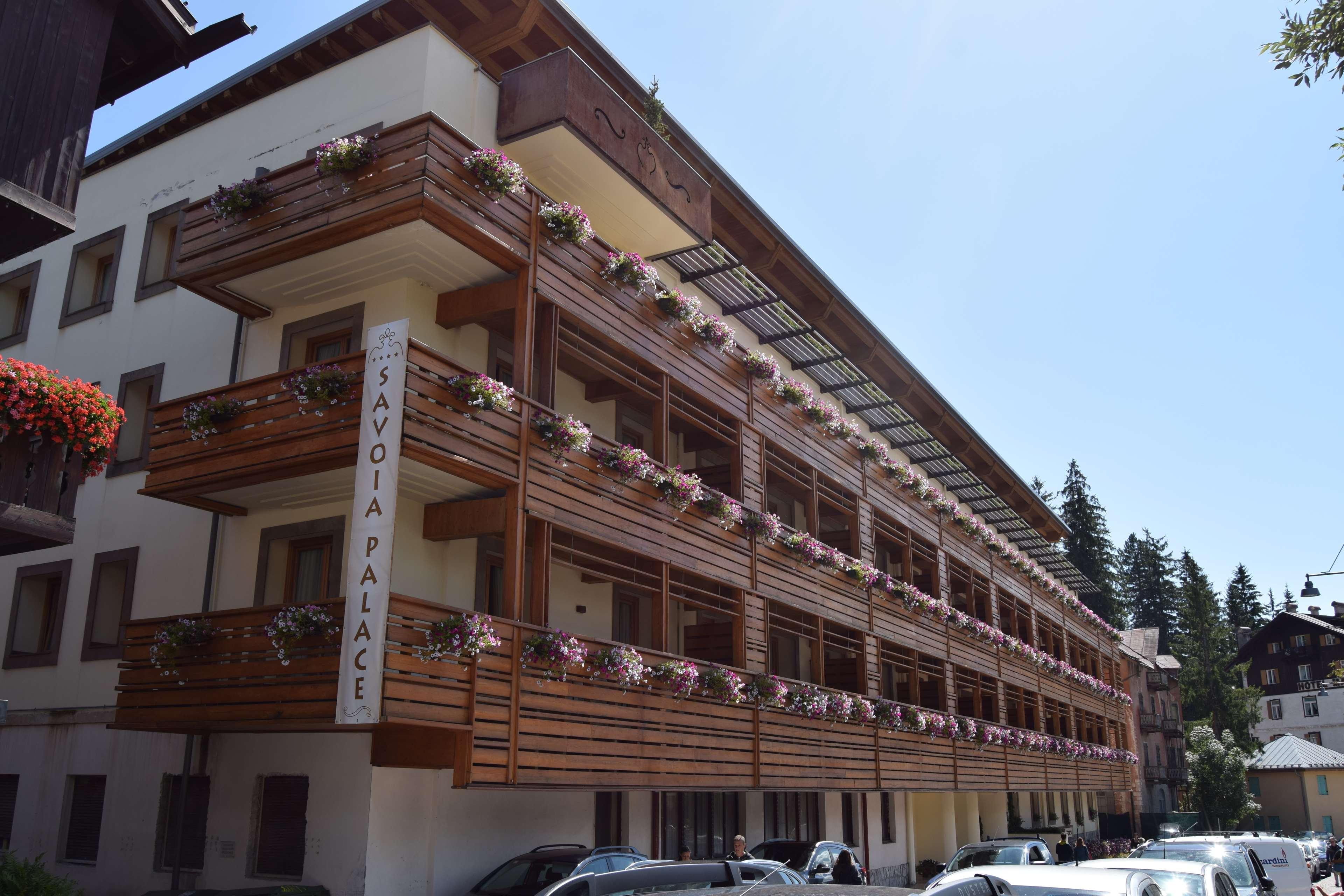 Radisson Residences Savoia Palace Cortina dʼAmpezzo Kültér fotó