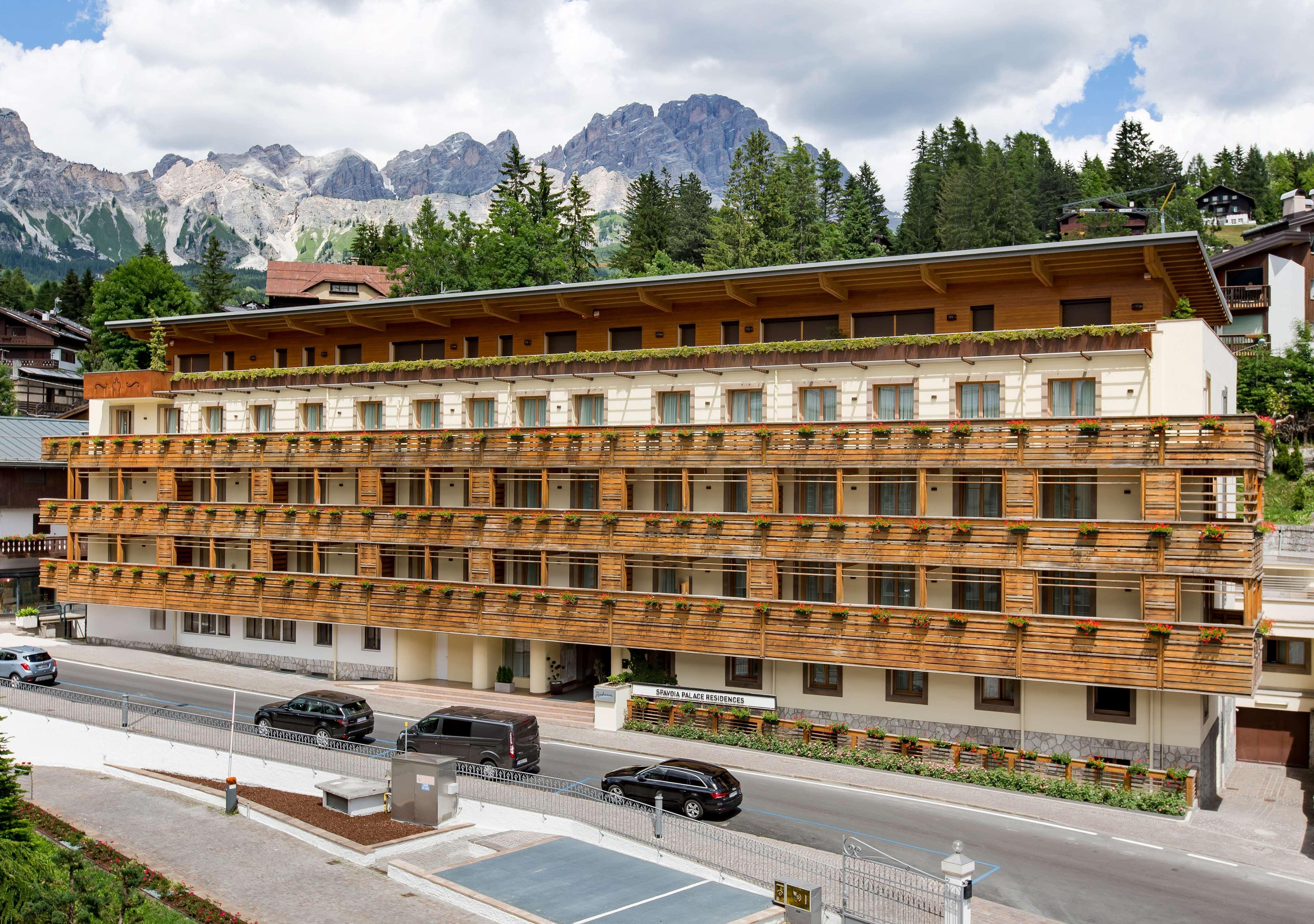 Radisson Residences Savoia Palace Cortina dʼAmpezzo Kültér fotó